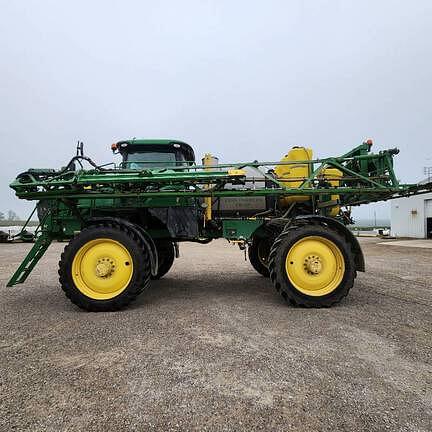 Image of John Deere R4038 equipment image 1