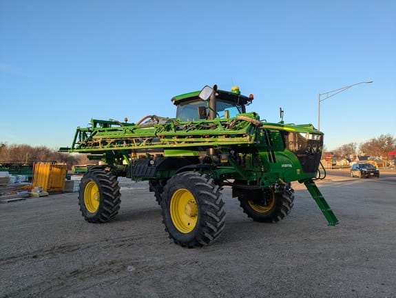 Main image John Deere R4038