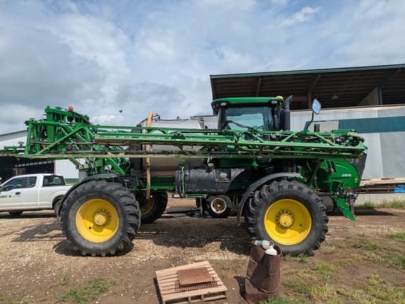 Image of John Deere R4038 equipment image 3