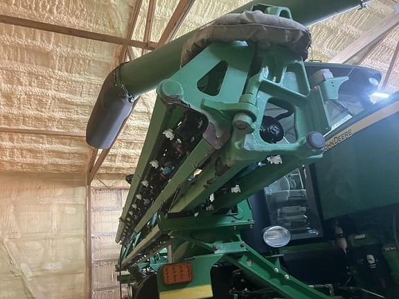 Image of John Deere R4038 equipment image 4