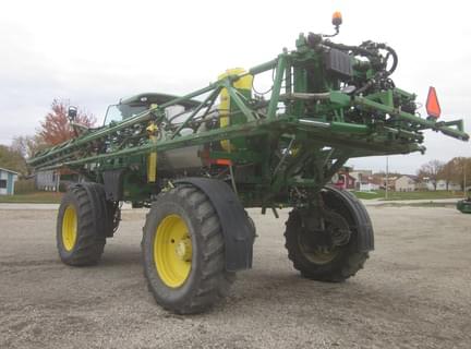 Image of John Deere R4038 equipment image 2