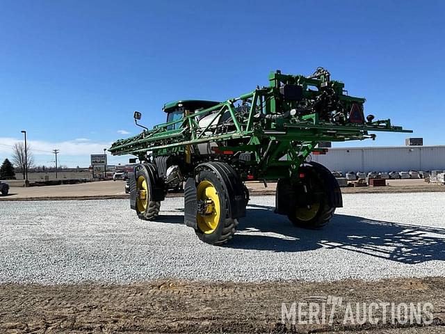 Image of John Deere R4038 equipment image 2