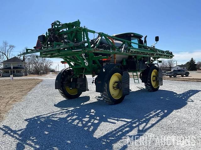 Image of John Deere R4038 equipment image 4