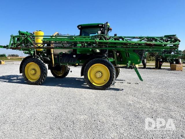 Image of John Deere R4038 equipment image 2