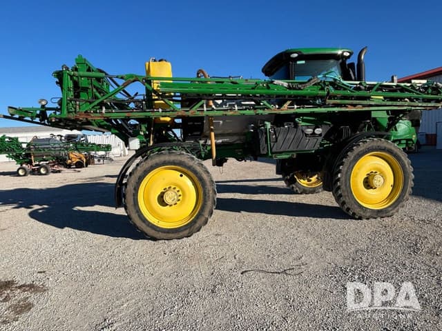 Image of John Deere R4038 equipment image 3
