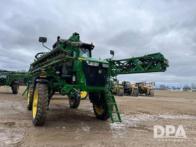 Image of John Deere R4038 equipment image 3