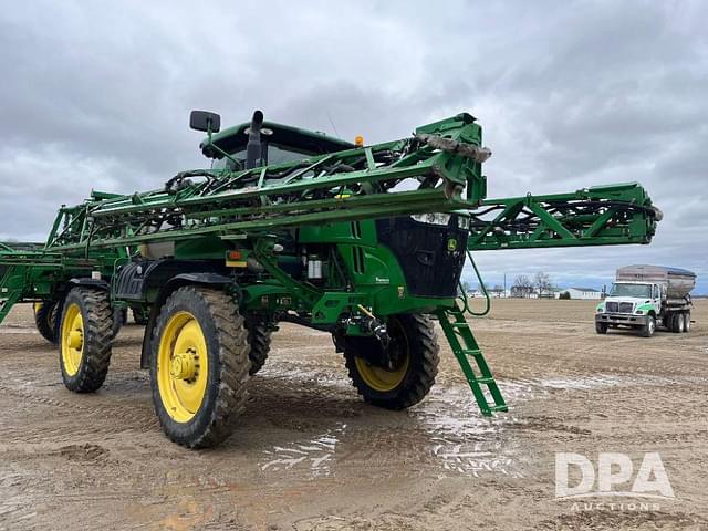 Image of John Deere R4038 equipment image 4