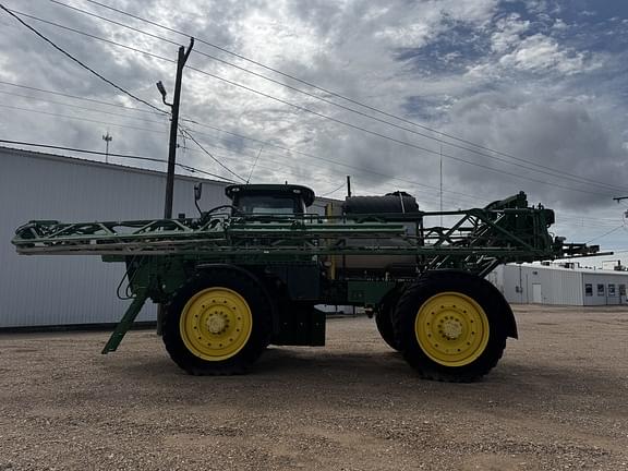 Image of John Deere R4045 equipment image 1