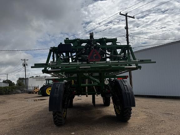 Image of John Deere R4045 equipment image 3