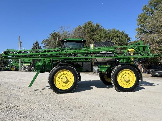 Image of John Deere R4045 equipment image 2