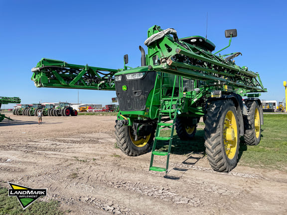 Main image John Deere R4045