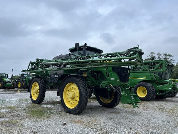 2017 John Deere R4045 Equipment Image0