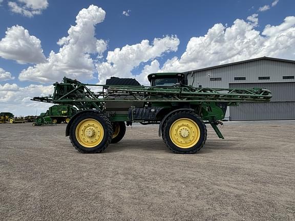 Image of John Deere R4045 equipment image 3