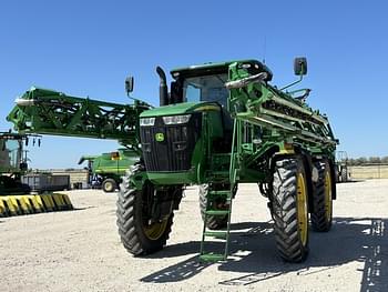 2017 John Deere R4045 Equipment Image0