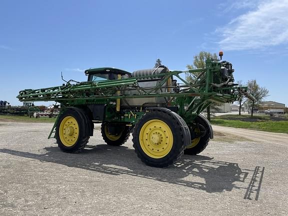 Image of John Deere R4045 equipment image 1