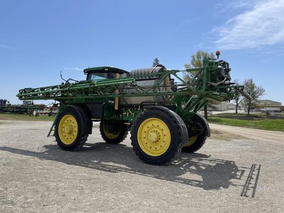 Image of John Deere R4045 equipment image 1