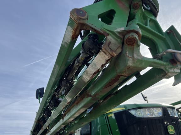 Image of John Deere R4045 equipment image 3