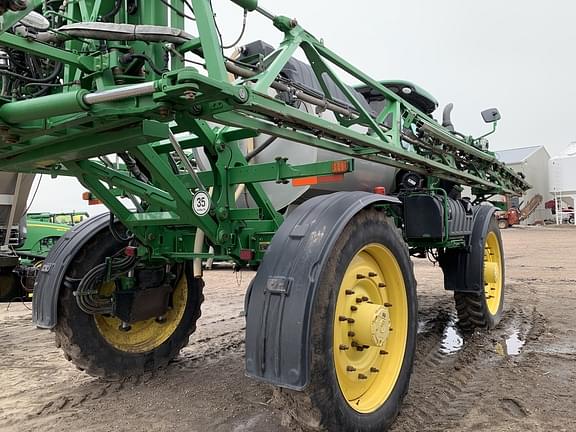 Image of John Deere R4045 equipment image 4