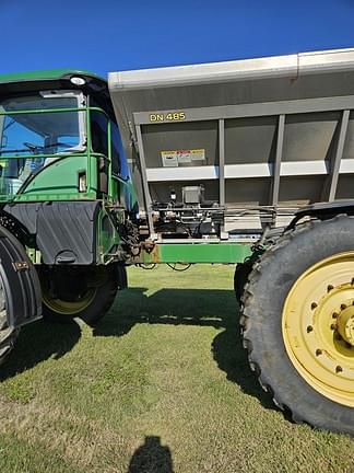 Image of John Deere R4045 equipment image 2