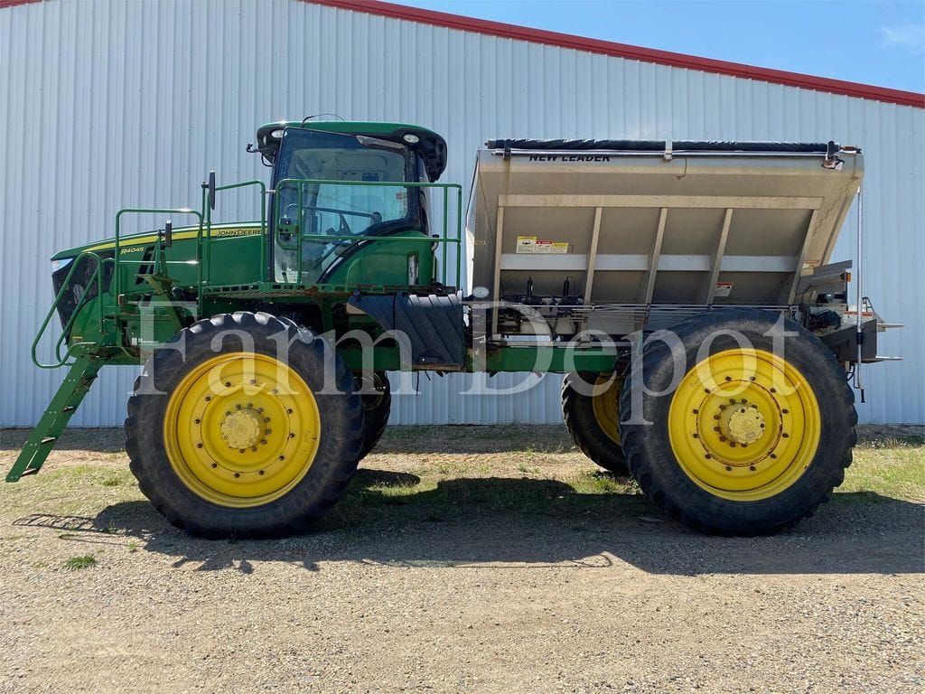 2017 John Deere R4045 Equipment Image0