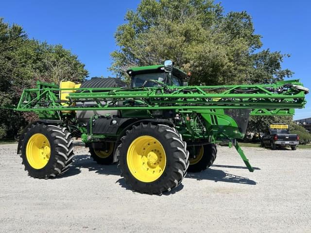Image of John Deere R4045 equipment image 1