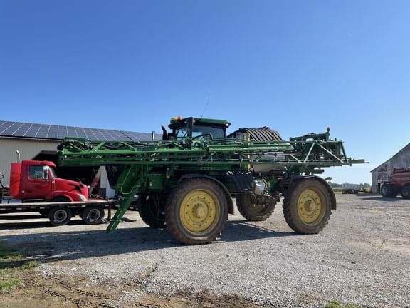 Main image John Deere R4045