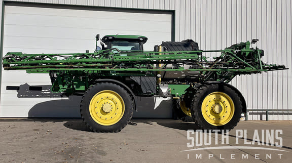 Main image John Deere R4045