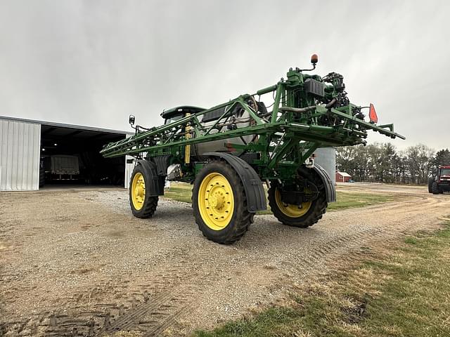 Image of John Deere R4045 equipment image 3