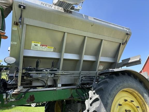 Image of John Deere R4045 equipment image 2