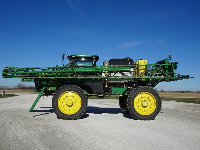 Image of John Deere R4045 equipment image 2