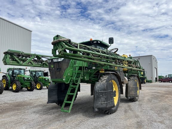 Main image John Deere R4045