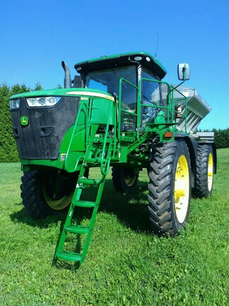 Main image John Deere R4045