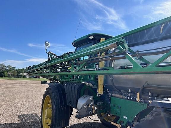 Image of John Deere R4045 equipment image 4