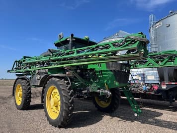 Main image John Deere R4045
