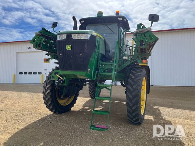 Image of John Deere R4045 equipment image 1