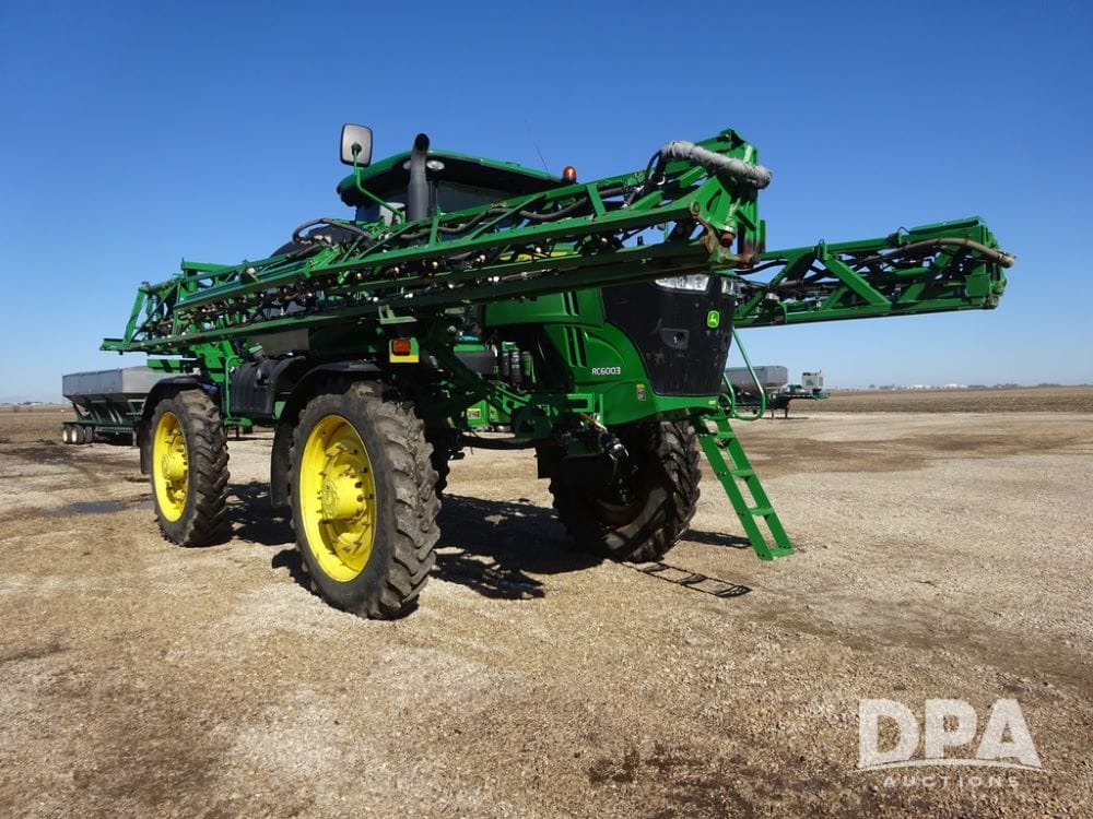 2017 John Deere R4045 Equipment Image0