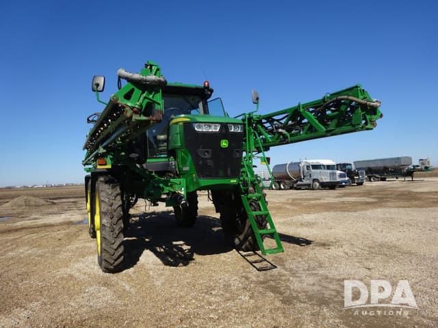 Image of John Deere R4045 equipment image 3