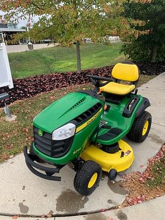 Image of John Deere S240 equipment image 1