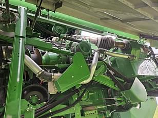 Main image John Deere S650 11