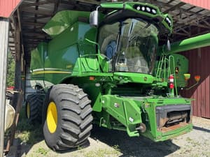 2017 John Deere S660 Image