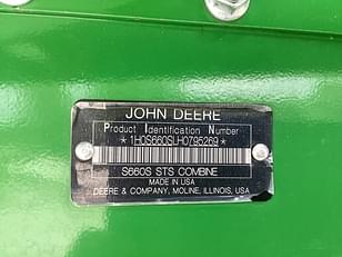 Main image John Deere S660 15