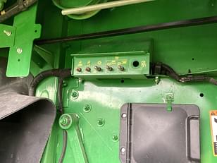 Main image John Deere S660 28