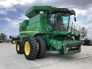 Main image John Deere S660 3