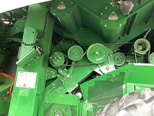 Main image John Deere S660 31