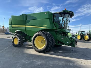 Main image John Deere S670