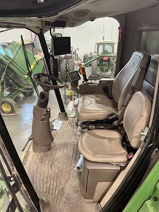 Image of John Deere S670 Image 1