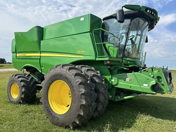 Main image John Deere S670