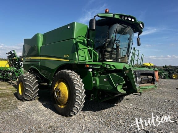Main image John Deere S670