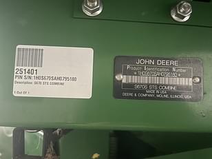 Main image John Deere S670 15