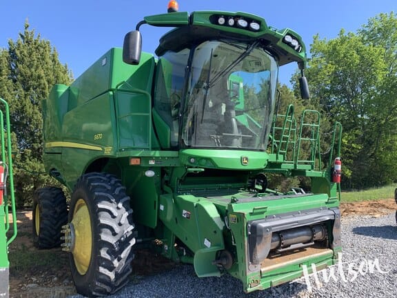 Main image John Deere S670